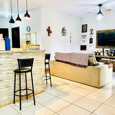 Casa Com Spa De Hidro, Aquecedor E Cromoterapia A 1,0 Km Do Centro ชาปาดา ดอส กิมาไรส์ ภายนอก รูปภาพ