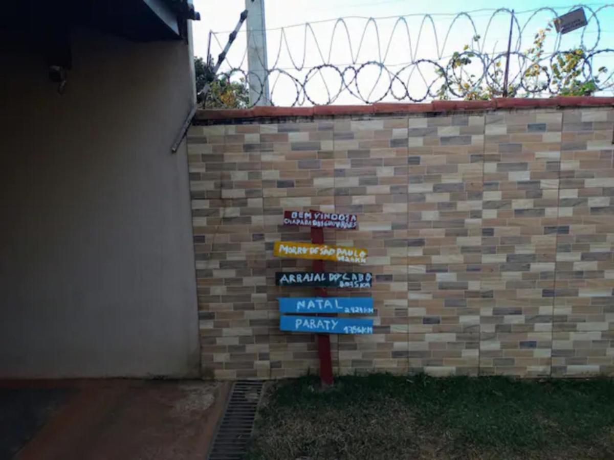 Casa Com Spa De Hidro, Aquecedor E Cromoterapia A 1,0 Km Do Centro ชาปาดา ดอส กิมาไรส์ ภายนอก รูปภาพ