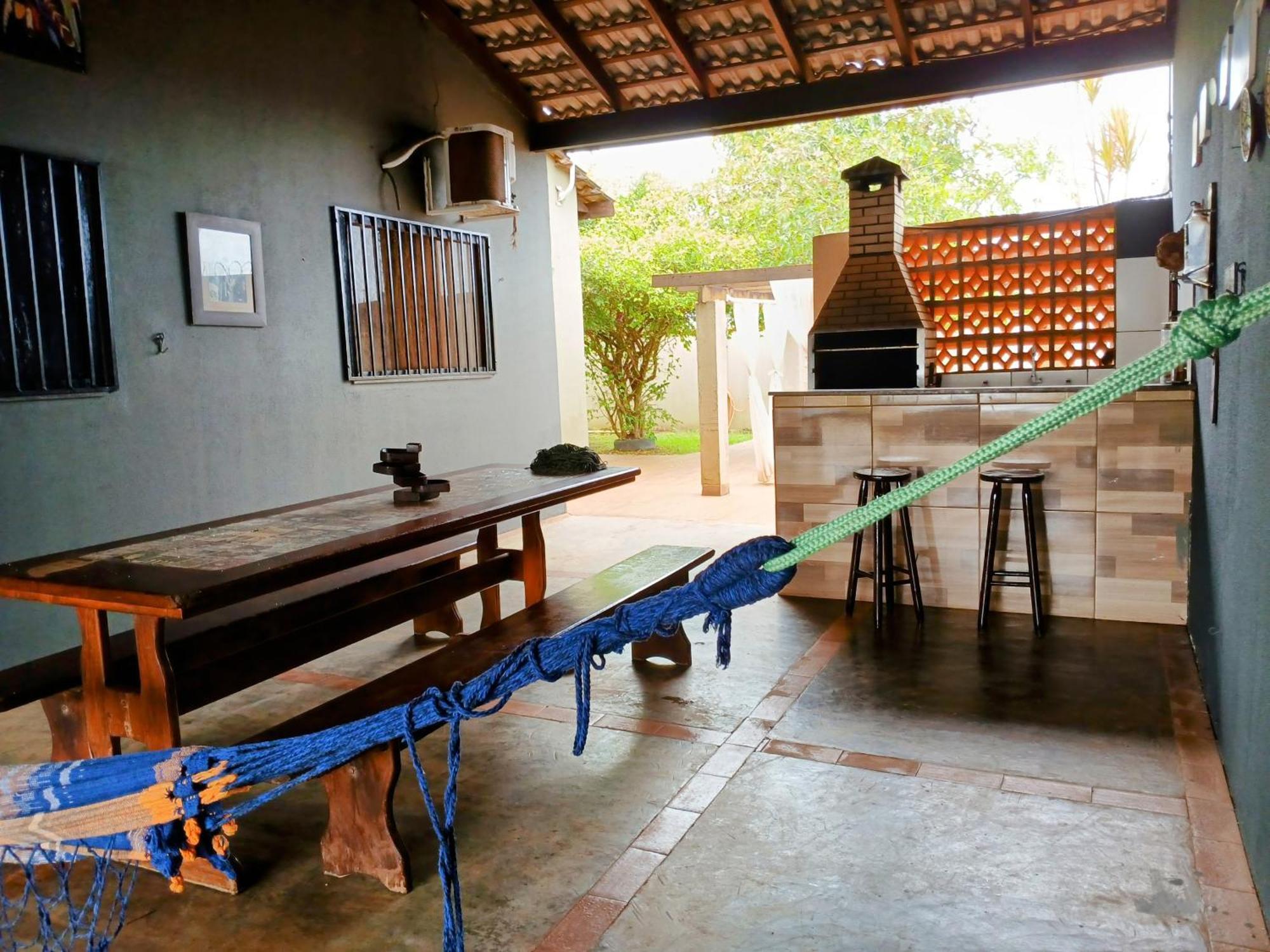 Casa Com Spa De Hidro, Aquecedor E Cromoterapia A 1,0 Km Do Centro ชาปาดา ดอส กิมาไรส์ ภายนอก รูปภาพ
