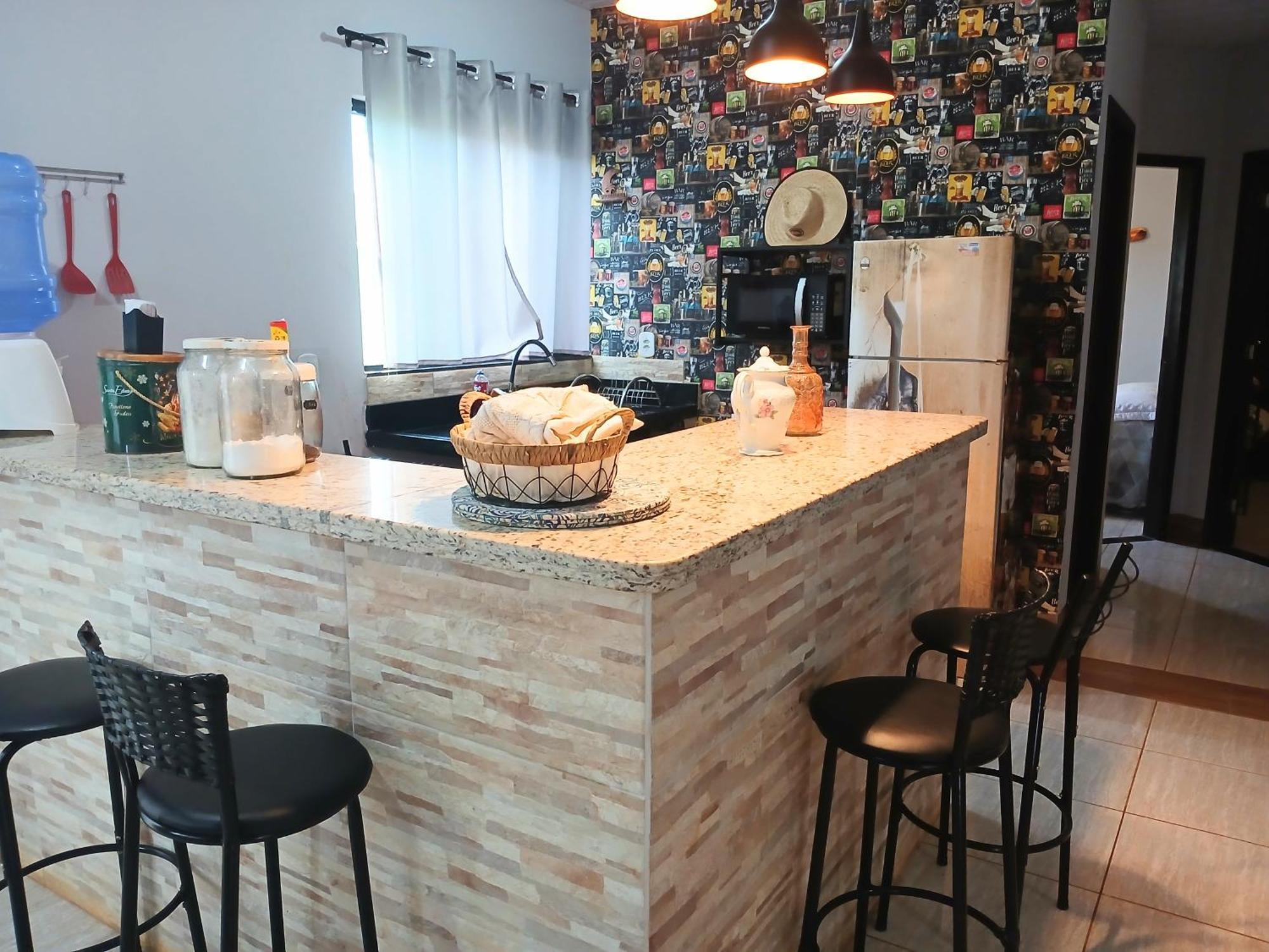Casa Com Spa De Hidro, Aquecedor E Cromoterapia A 1,0 Km Do Centro ชาปาดา ดอส กิมาไรส์ ภายนอก รูปภาพ