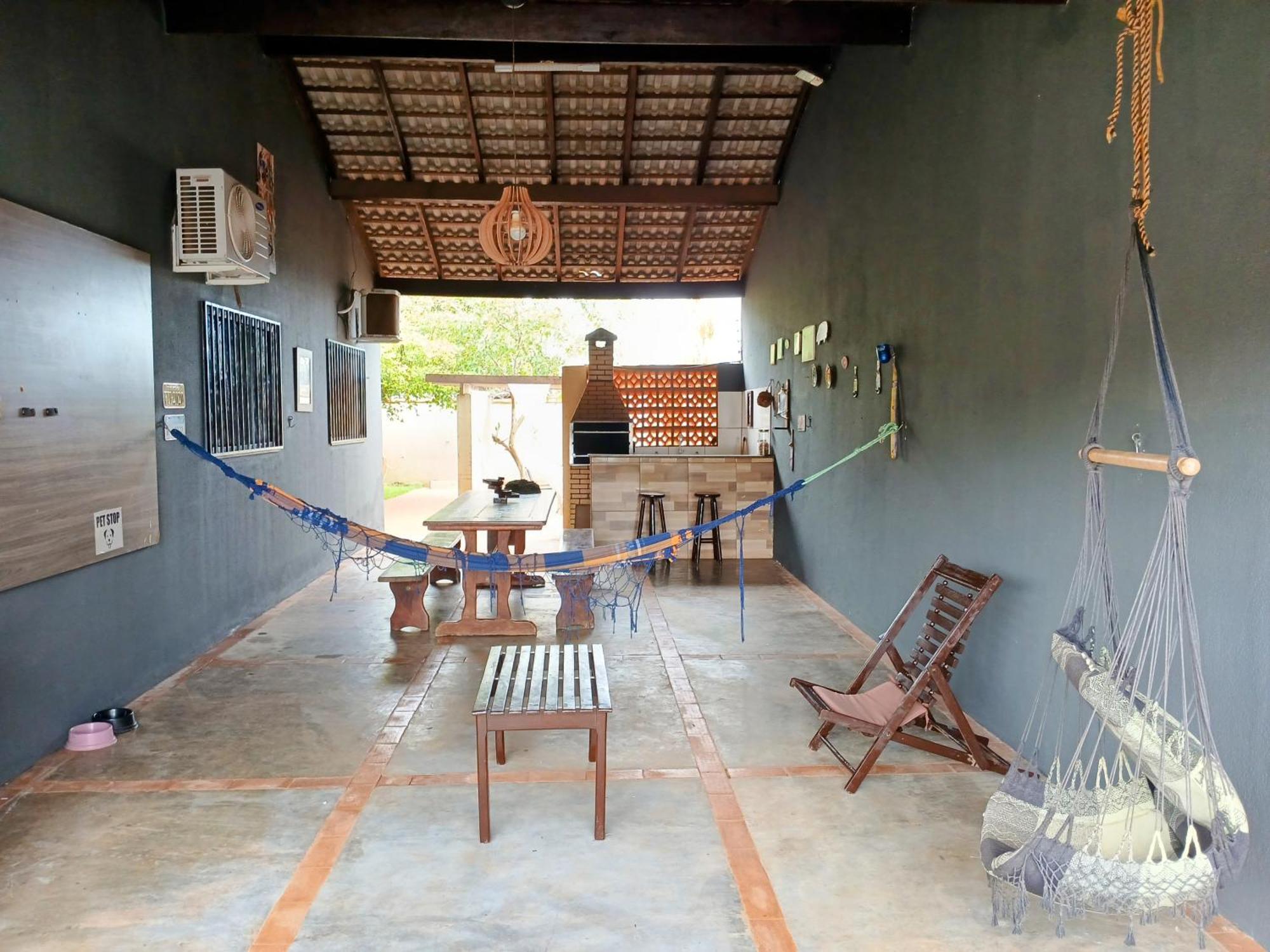 Casa Com Spa De Hidro, Aquecedor E Cromoterapia A 1,0 Km Do Centro ชาปาดา ดอส กิมาไรส์ ภายนอก รูปภาพ